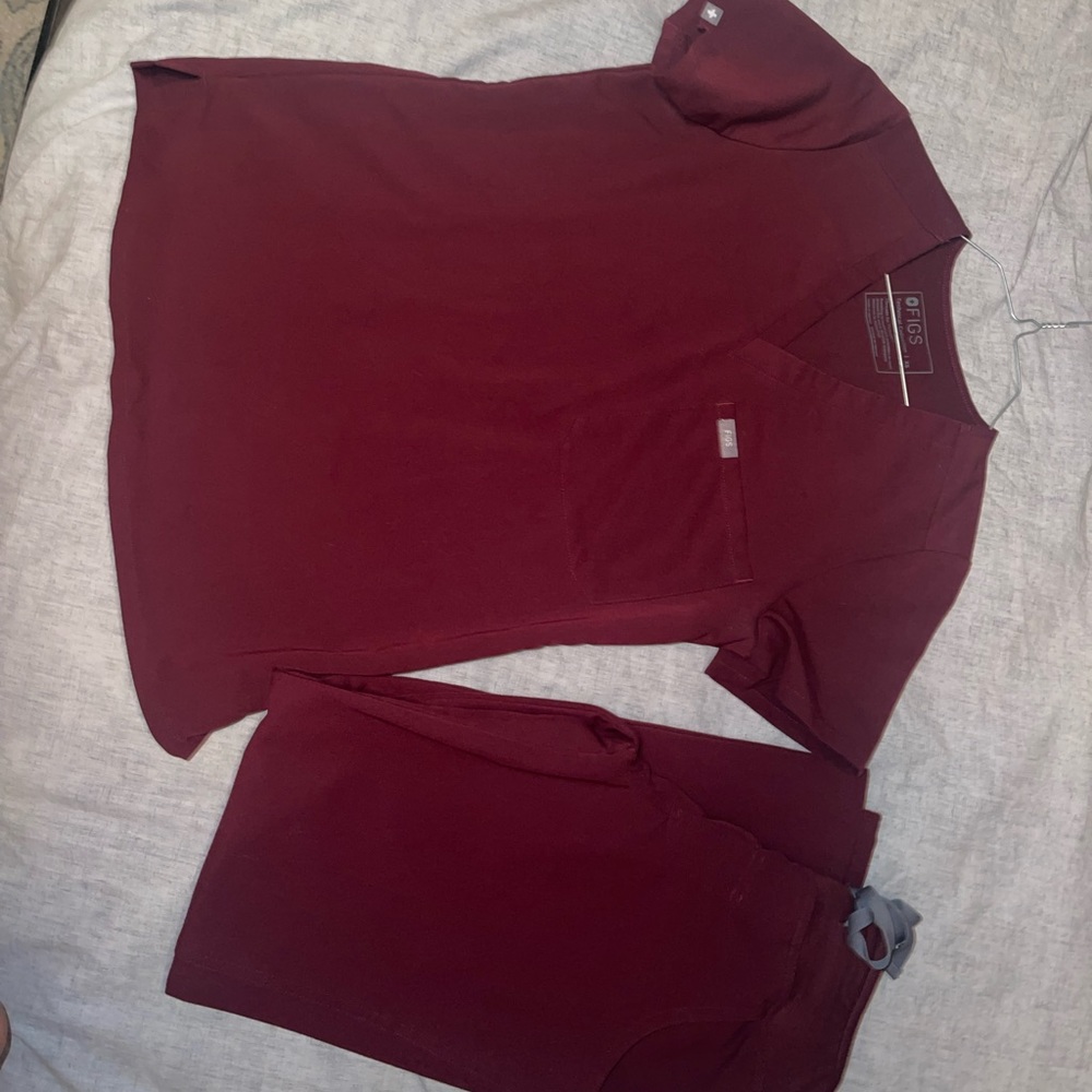 Figs scrubs